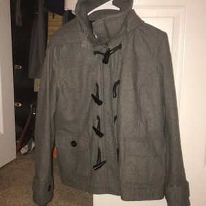 Delias peacoat with zippers and front buttons
